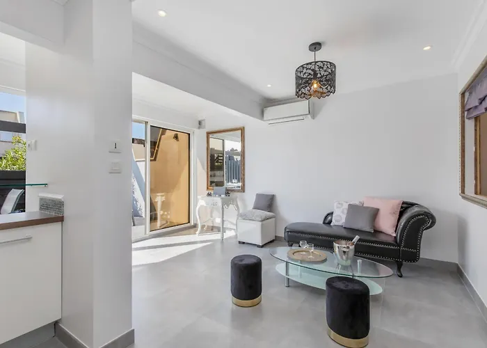 Delizzia - Terrasse - Parking - Port Nature - Village Naturiste Apartment *